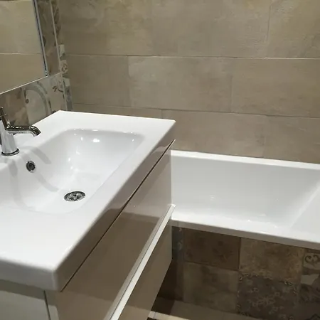 Apartment Au Coeur De Valloire, 6 Pers, 3 Chambres, Balcon, Proche Et Commerces - Fr-1-263-363