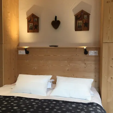 Apartment Au Coeur De Valloire, 6 Pers, 3 Chambres, Balcon, Proche Et Commerces - Fr-1-263-363